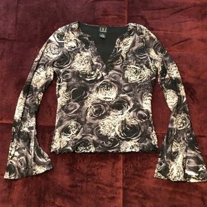 INC V-neck, flared sleeve, amazing blouse